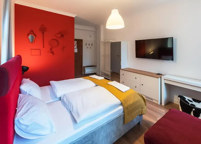 Hotel apartamentowy Tcz Mokra 3*